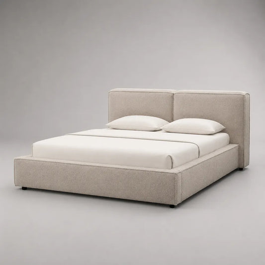 Letto matrimoniale 160x200 cm struttura imbottita in tessuto poliestere beige con testiera a pannello diviso telaio in MDF e multistrato gambe in acciaio nero dimensioni 170x210x100 cm